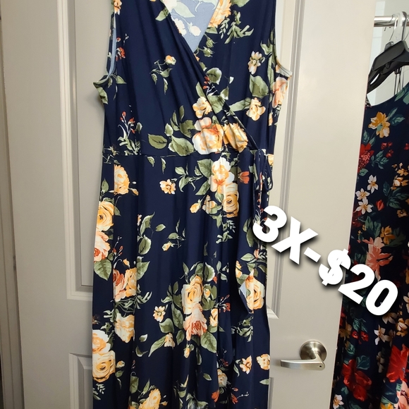 Clothes - Picture 8 of 13